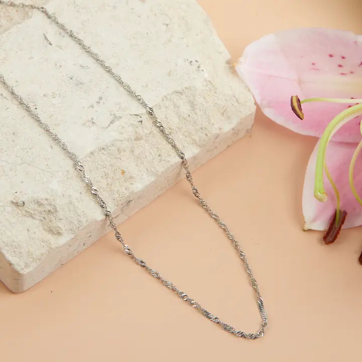 Narelle Twisted Chain Necklace