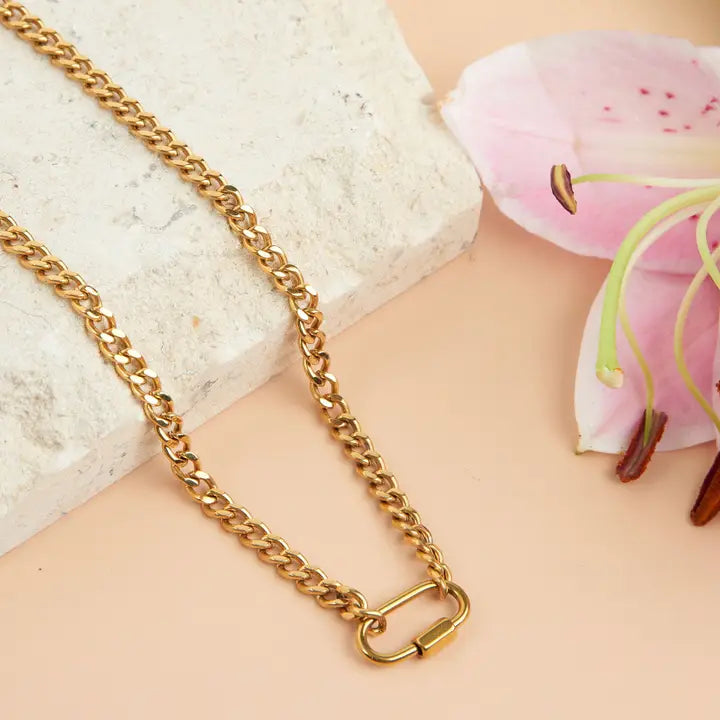 Narelle 16” Functional Carabiner Necklace