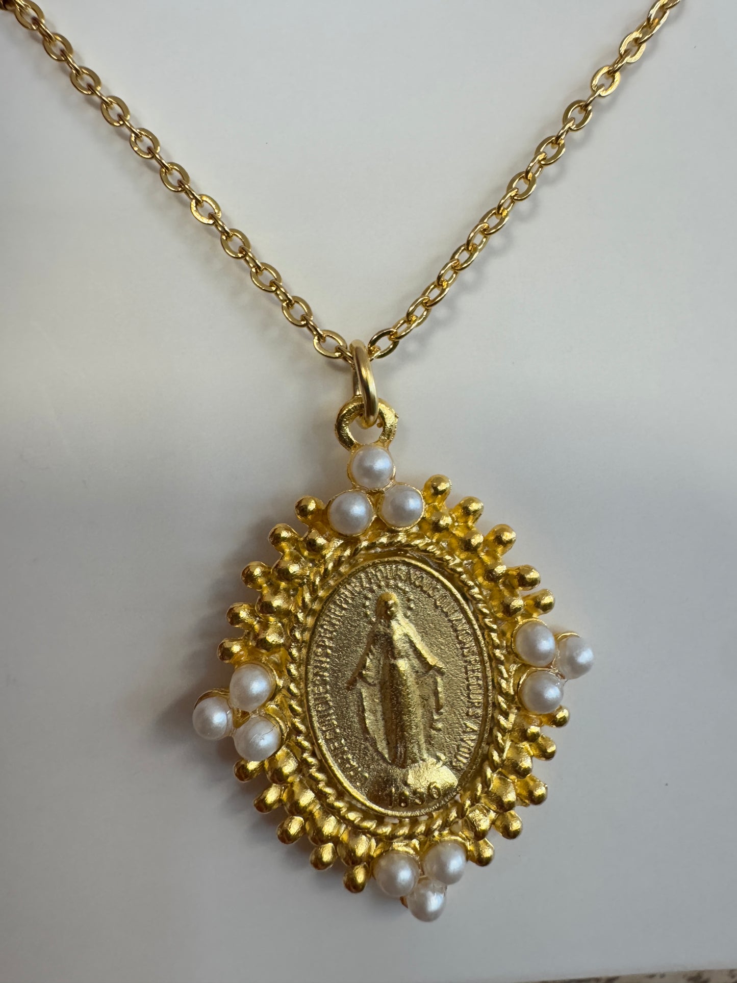 Miraculous Mary w/Pearl Accent Necklace