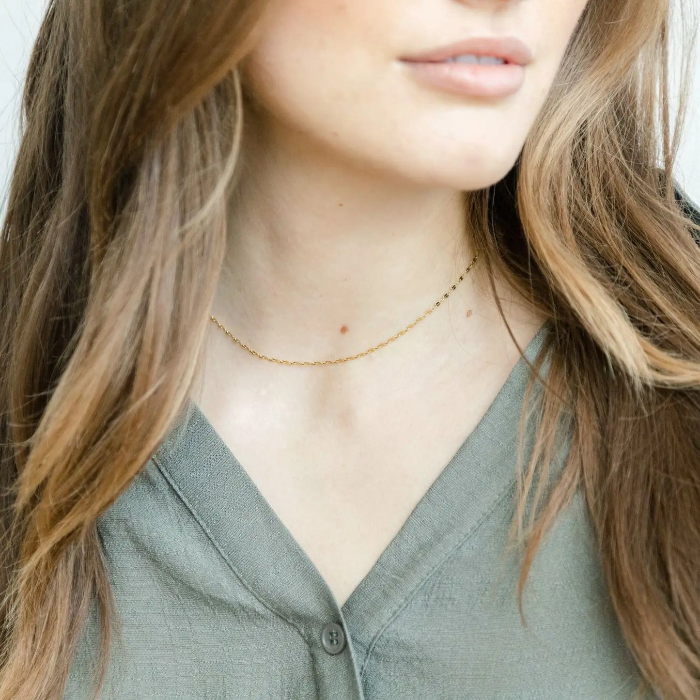 Delicate Chain Necklace - Gold