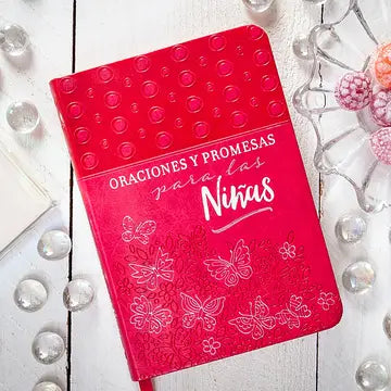 Oraciones y Promesas Para Las Niñas