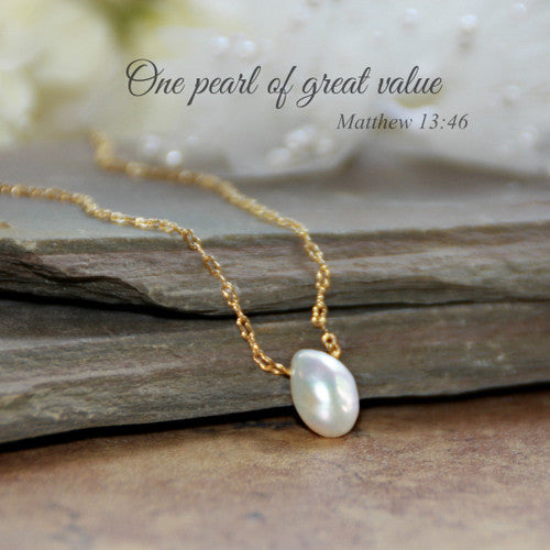 One Pearl of Great Value Necklace FW Pearl