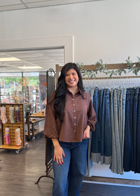 Pecan Scallop Trim Collared Stripe Shirt