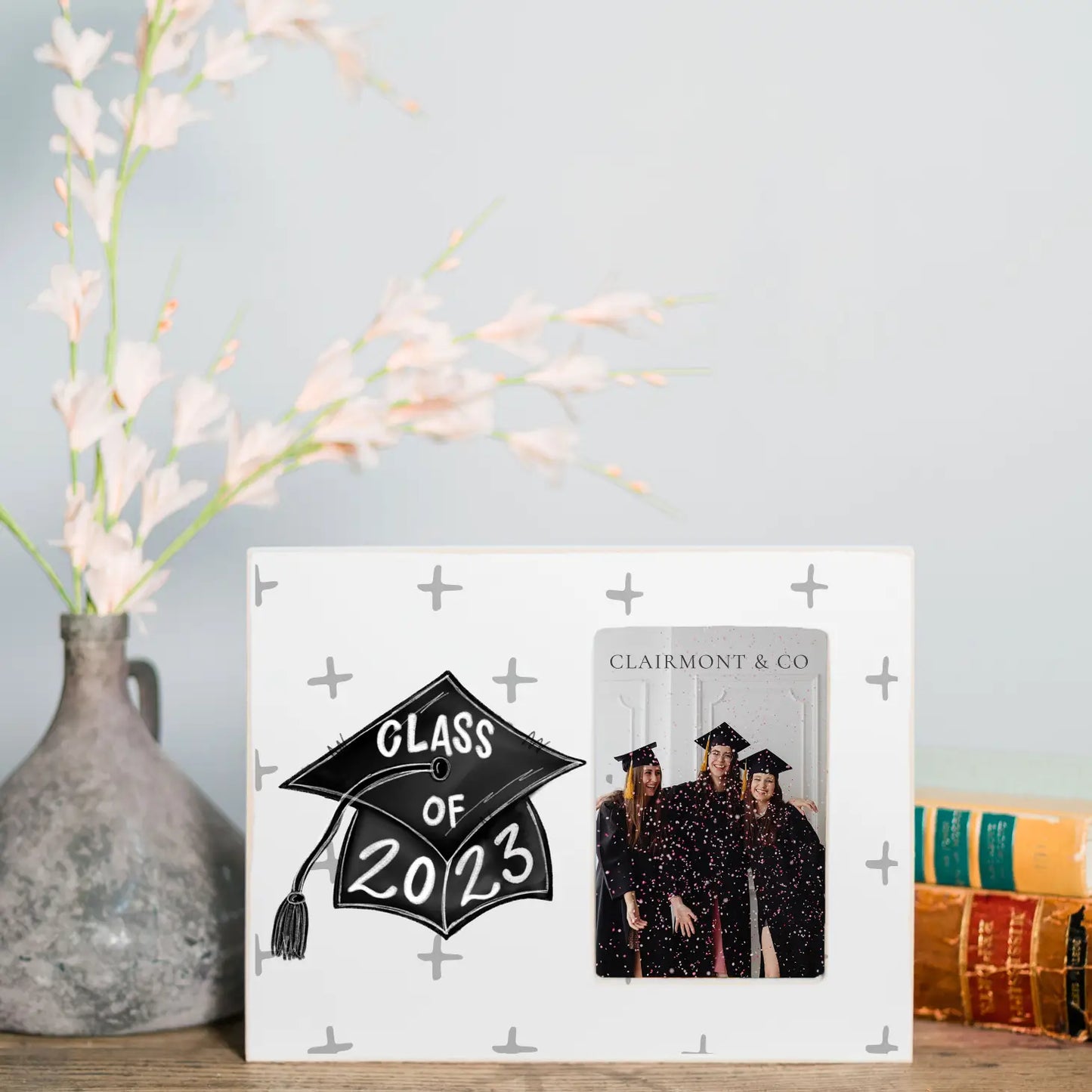 Grad Cap, Graduation Gift, Gift Giving, Wooden Frame