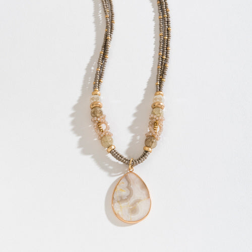 IVORY STATEMENT STONE COLLAR NECKLACE